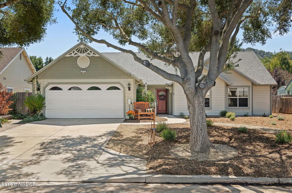 758 Coiner Street, Los Alamos