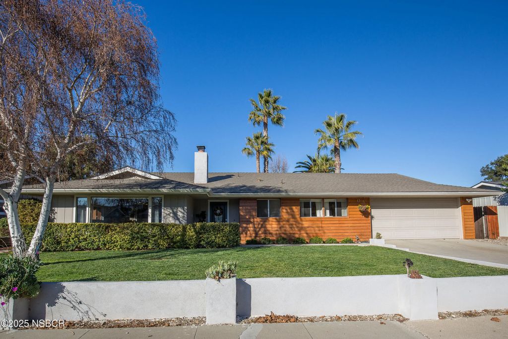 2119 Holly Lane, Solvang