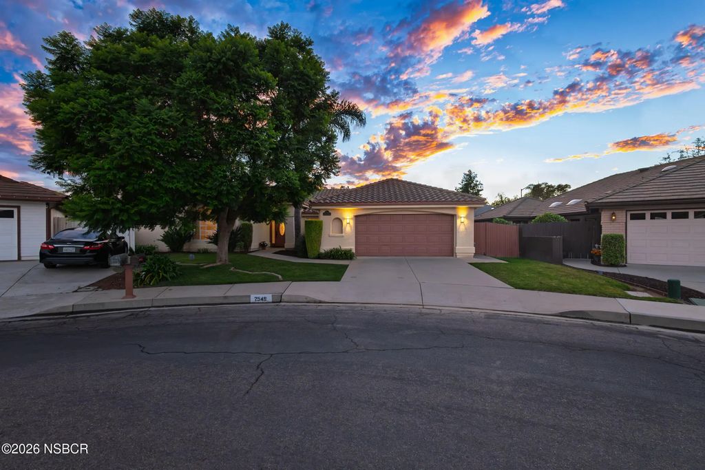 2549 Augusta Court, Santa Maria