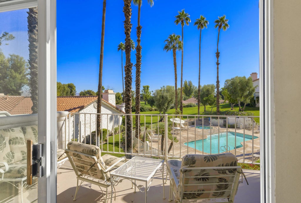 292 Desert Falls Drive, Palm Desert