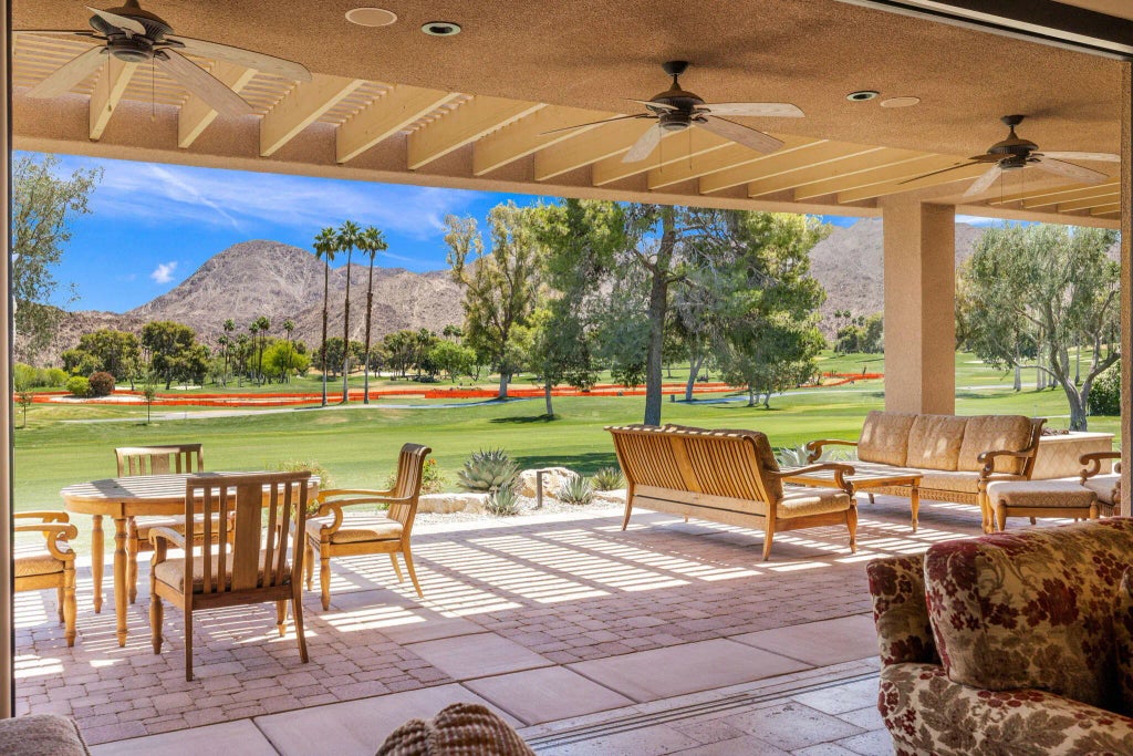 49006 Foxtail Lane, Palm Desert