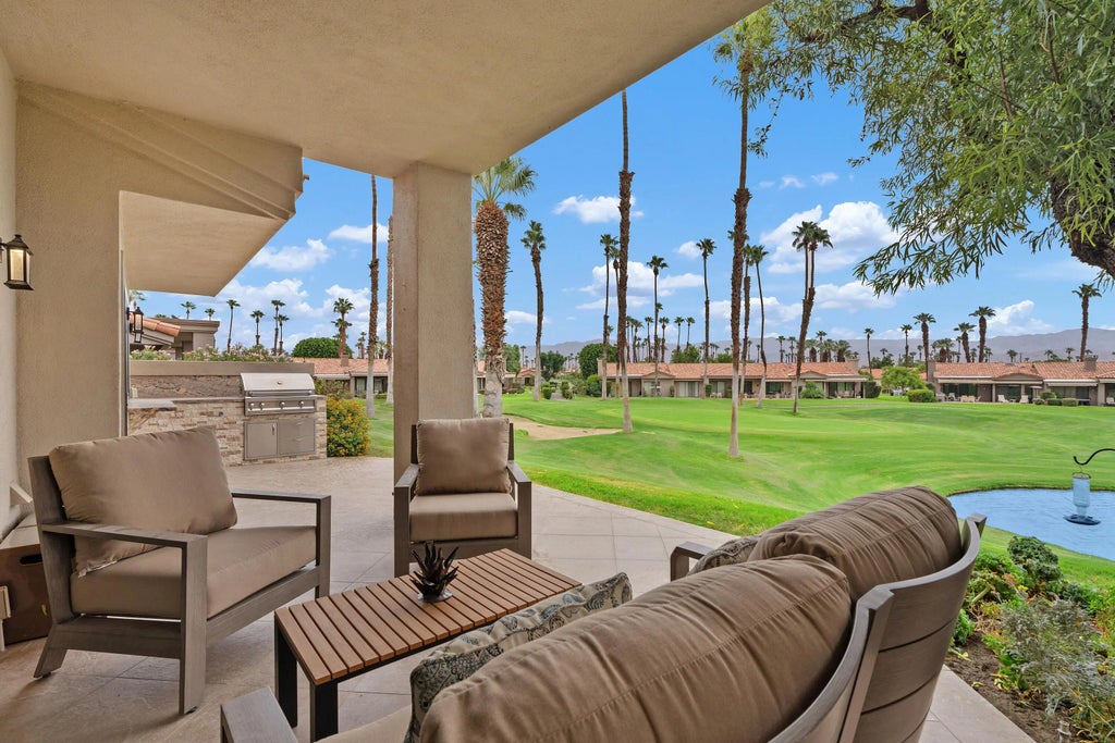 38678 Dahlia Way, Palm Desert
