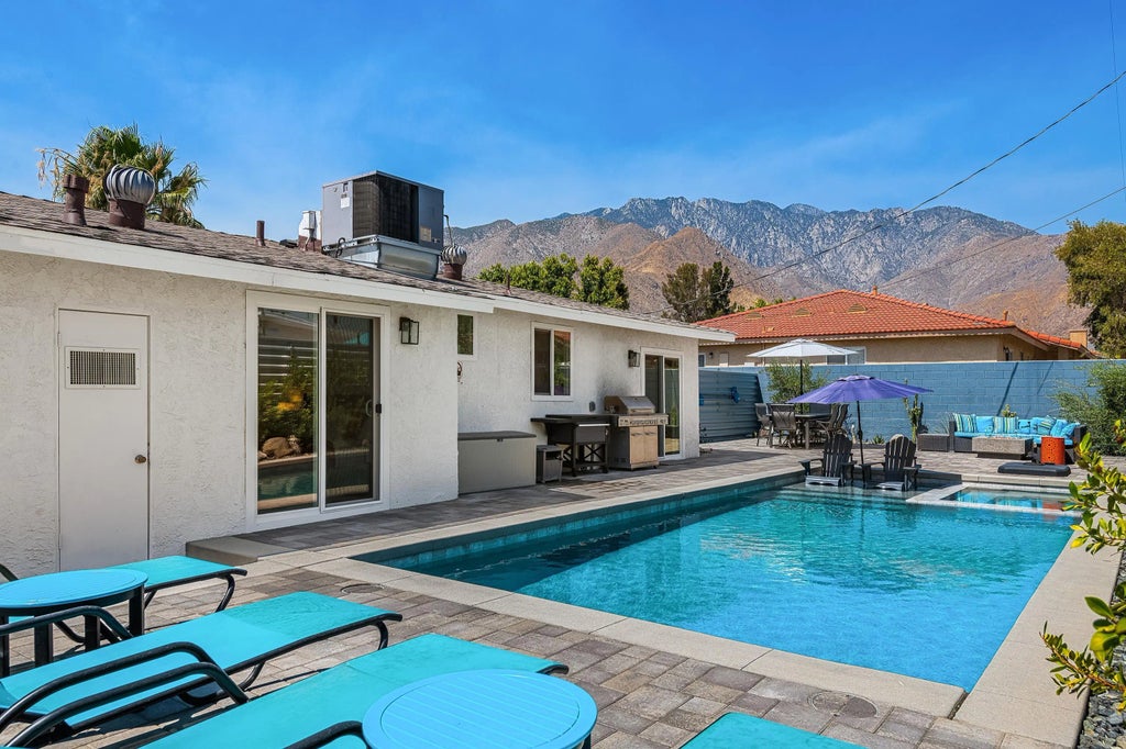 356 Cortez Road W, Palm Springs