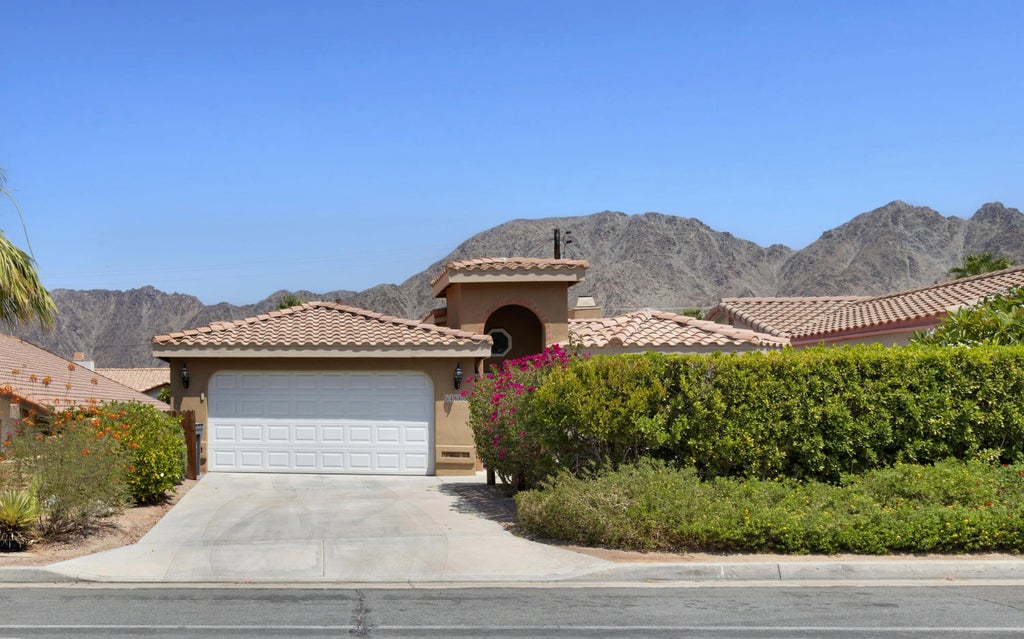 54660 Avenida Madero, La Quinta