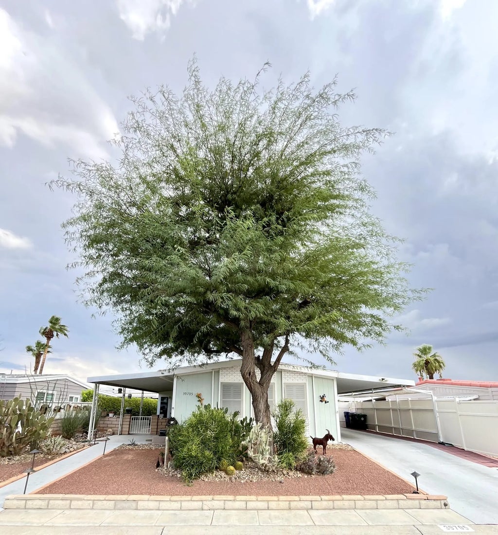 39705 Manzanita Drive, Palm Desert