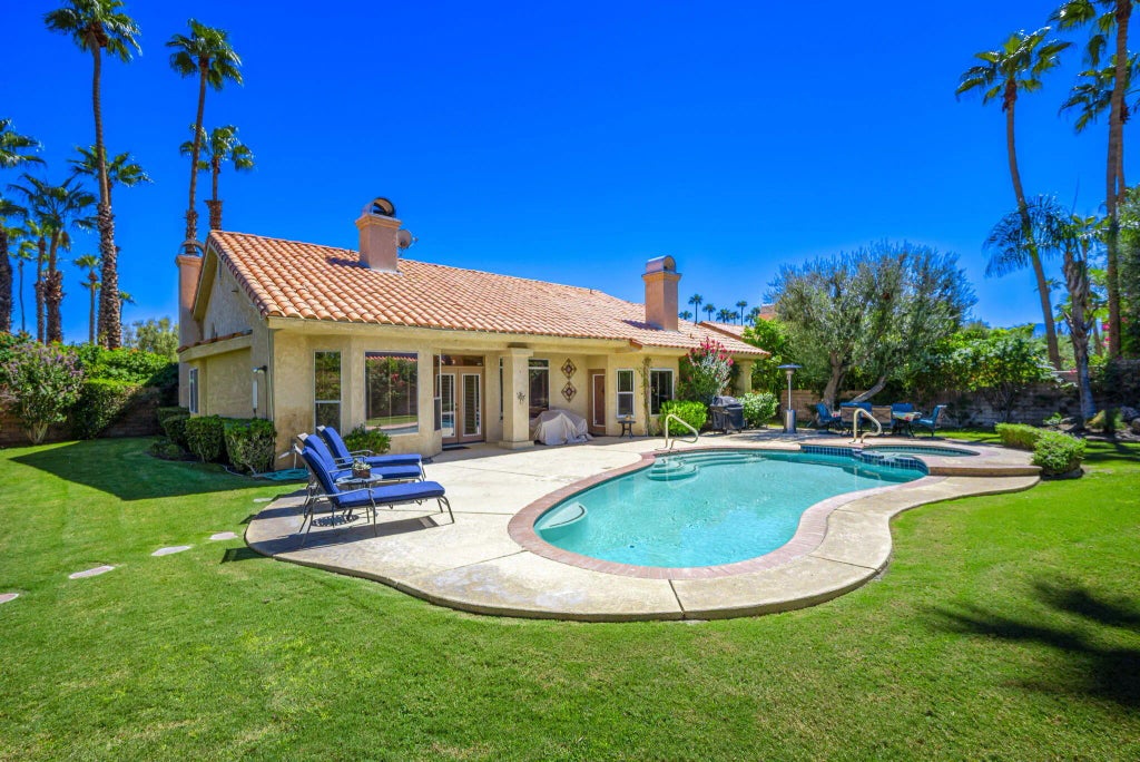 407 Cypress Point Drive, Palm Desert