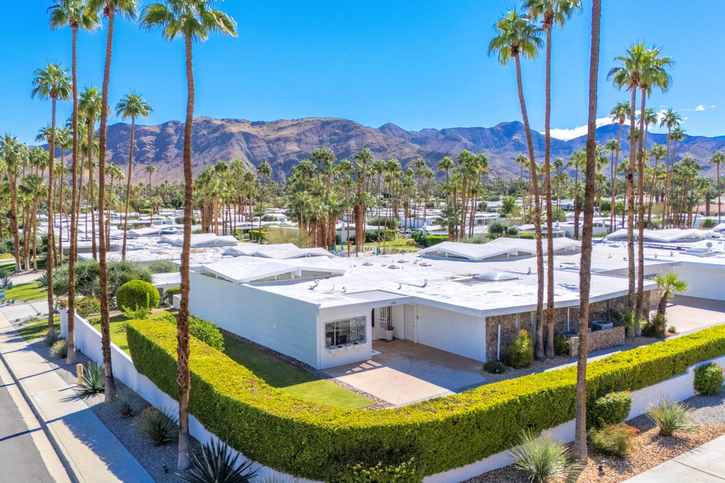 2400 Palm Canyon Drive S, Palm Springs
