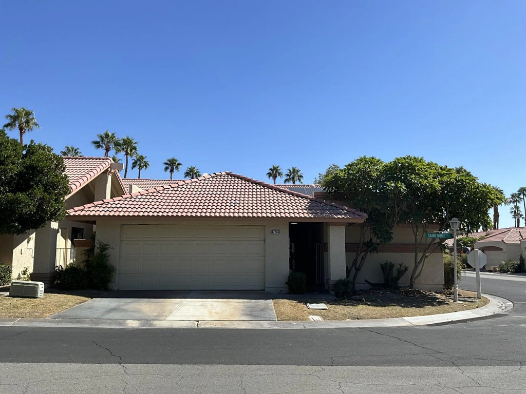 42764 Sand Dune Drive, Palm Desert