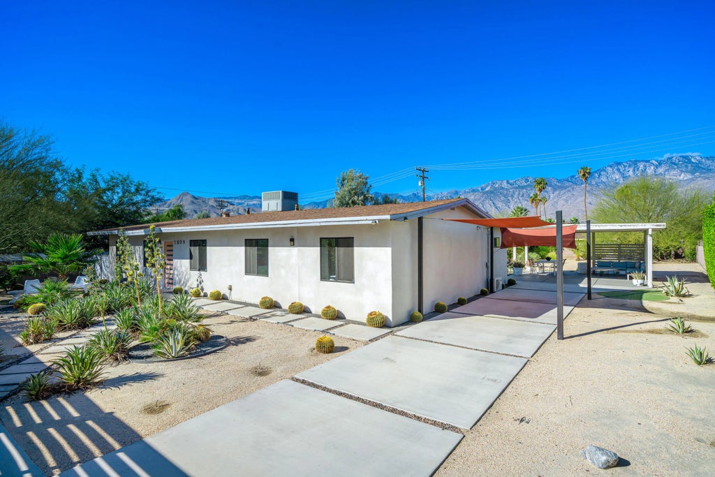 1809 Marguerite Street, Palm Springs