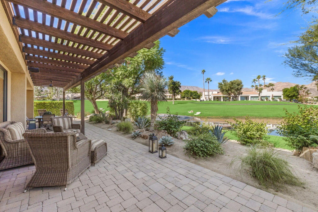 73261 Mariposa Drive, Palm Desert