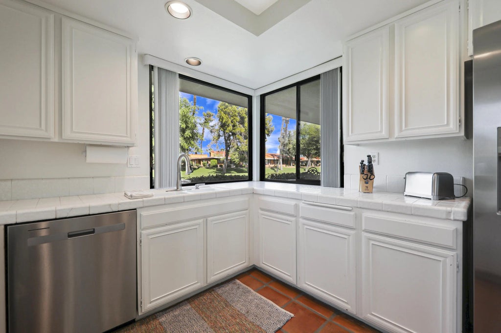 17 La Cerra Circle, Rancho Mirage