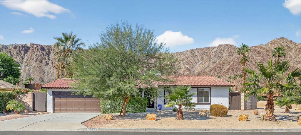 51495 Avenida Obregon, La Quinta