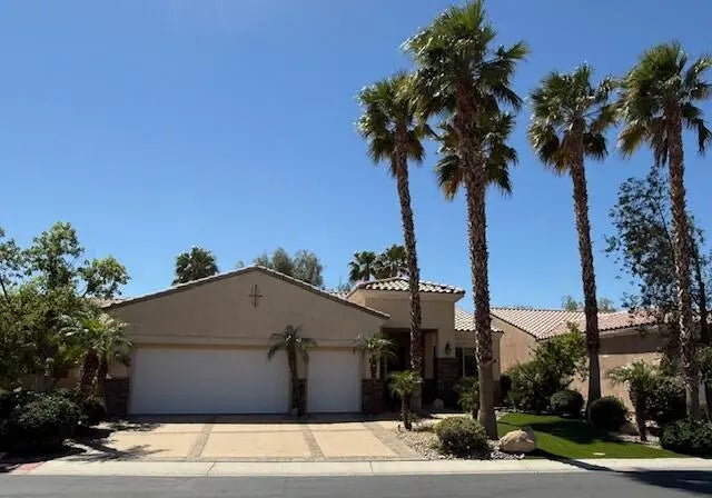 81083 Avenida Tres Lagunas, Indio