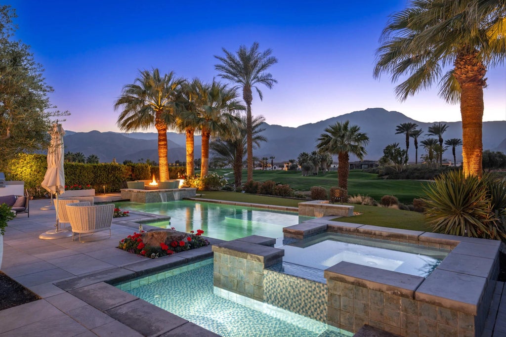 59235 Seville, La Quinta