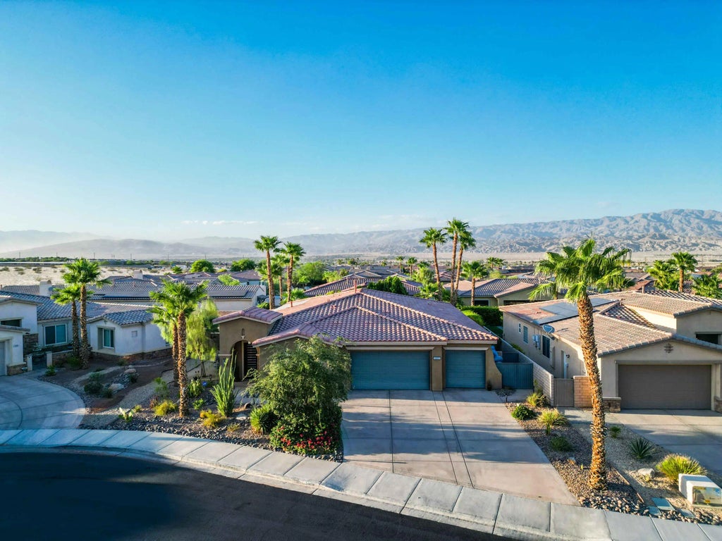 74080 Portola Pointe Lane, Palm Desert