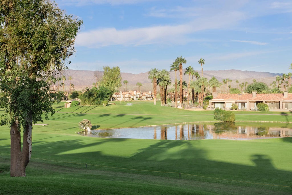 38348 Zinnia Lane, Palm Desert