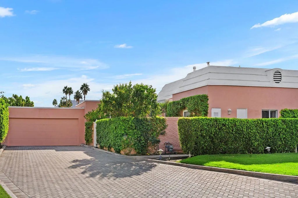 47212 Marrakesh Drive, Palm Desert