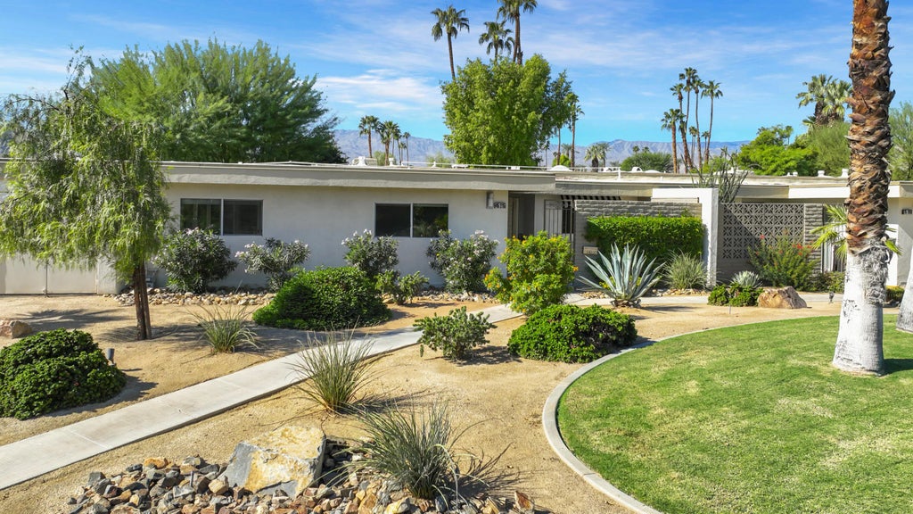 45215 Camino Dorado, Indian Wells