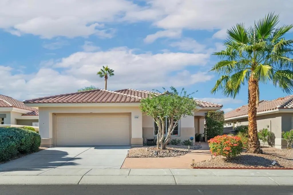 37395 Purple Shadow Road, Palm Desert