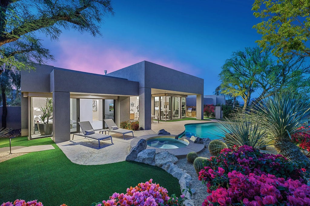 312 Metate Place, Palm Desert