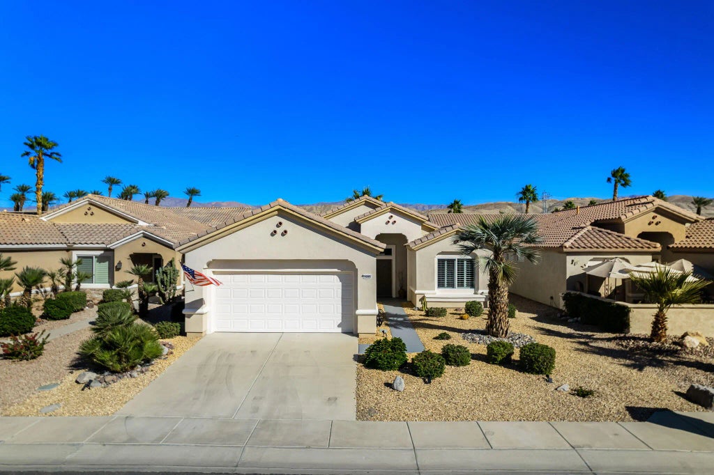 78868 Stansbury Court, Palm Desert