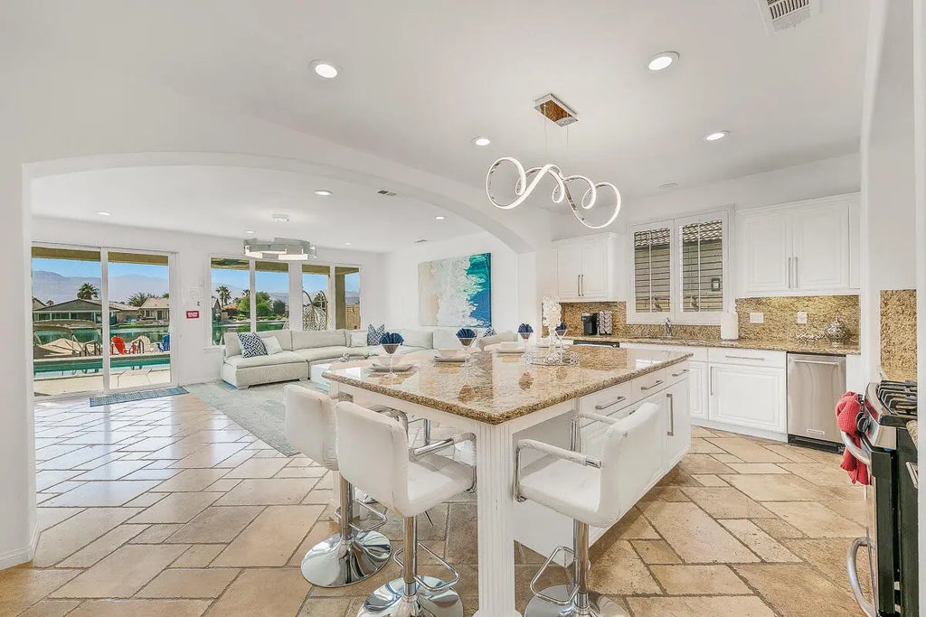 84325 Canzone Drive, Indio