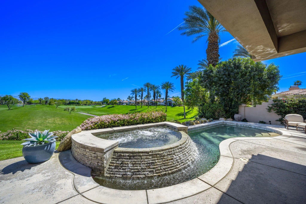 350 Bright Rock Drive, Palm Desert
