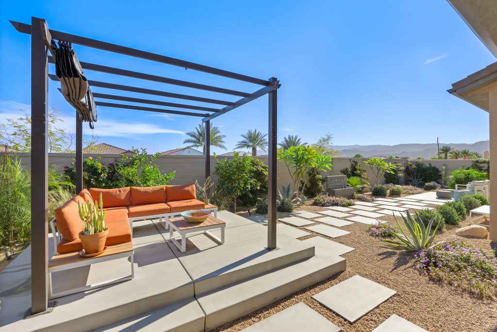 88 Claret, Rancho Mirage