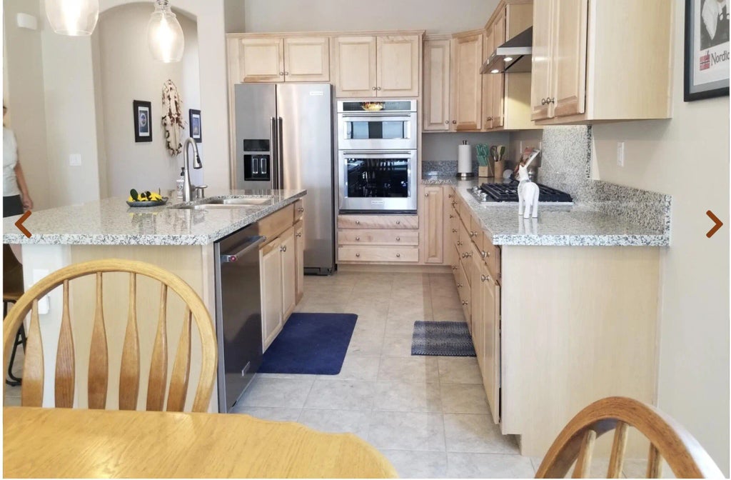 46 Vintage, Rancho Mirage