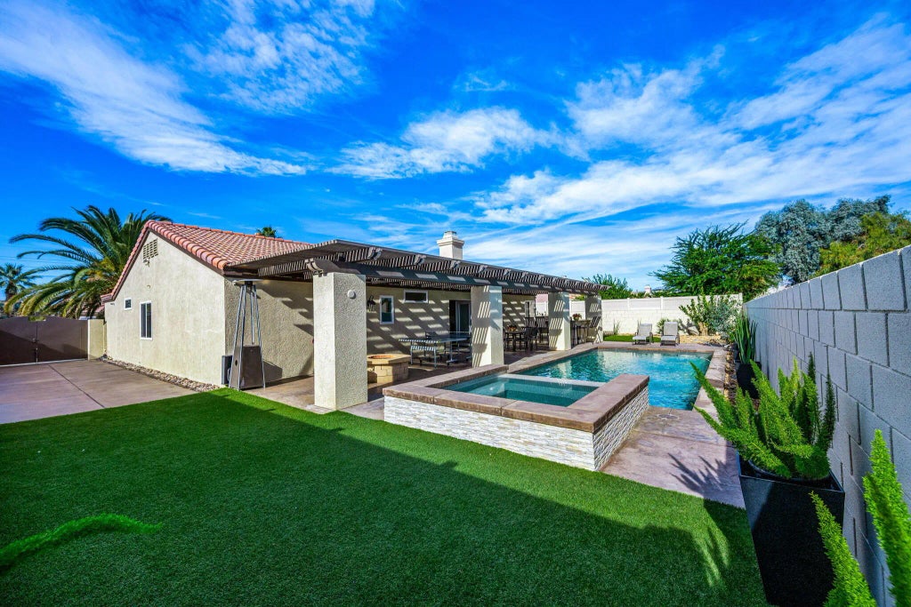 45350 Palmwood Drive, Indio