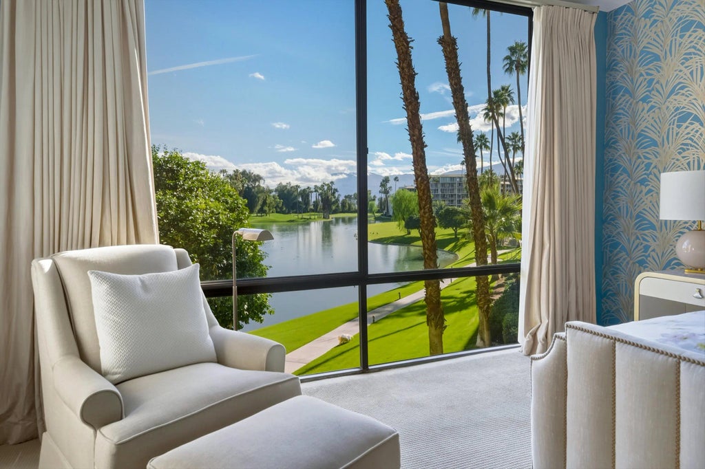 910 Island Drive, Rancho Mirage