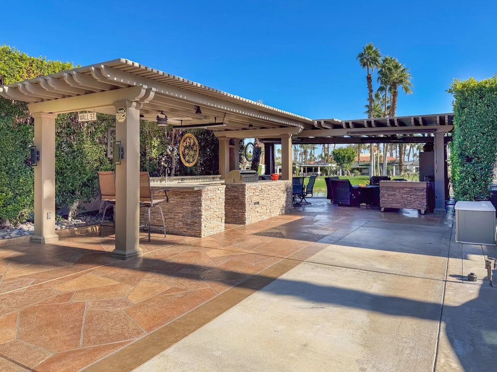 80394 Avenue 48, Indio