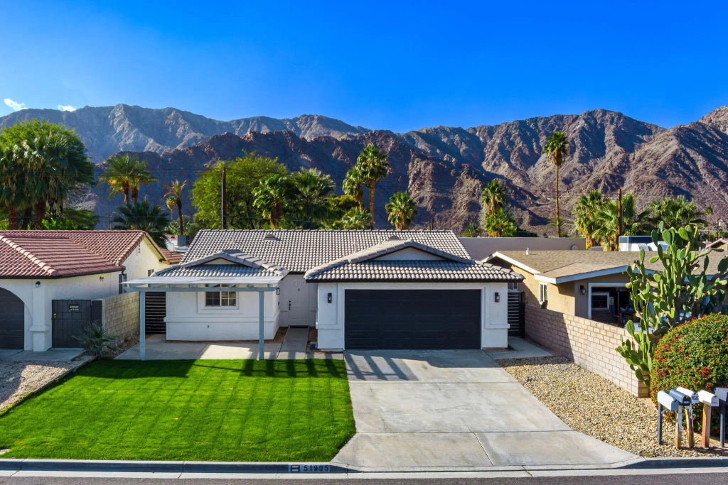 51905 Avenida Velasco, La Quinta