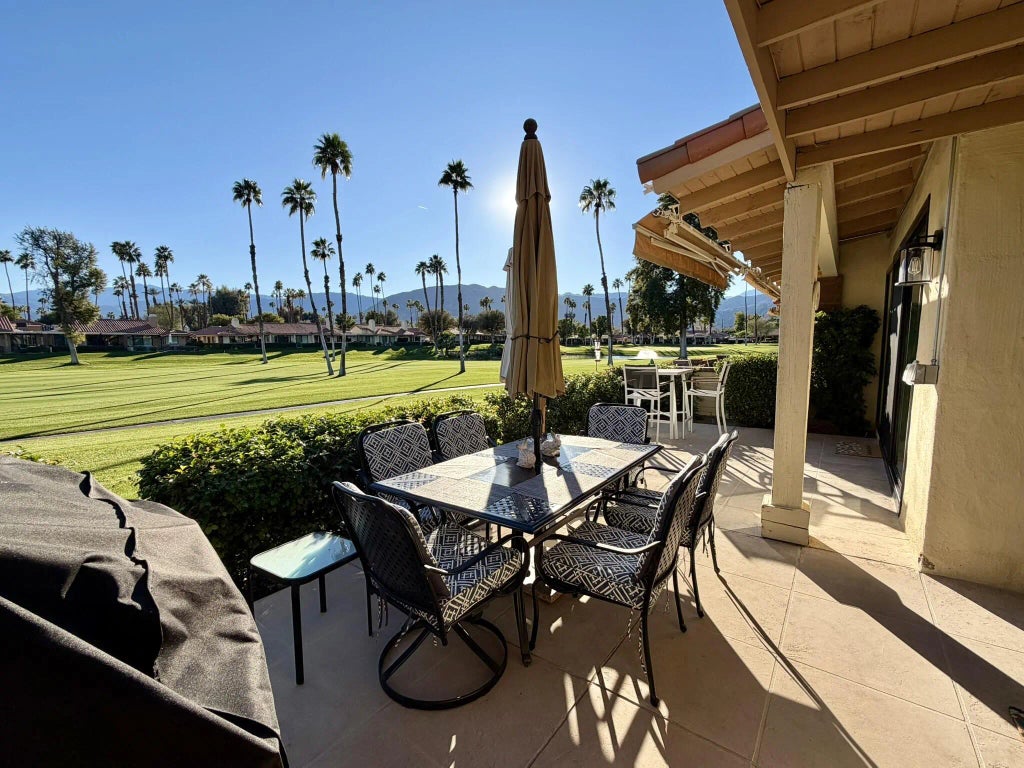 177 Las Lomas, Palm Desert