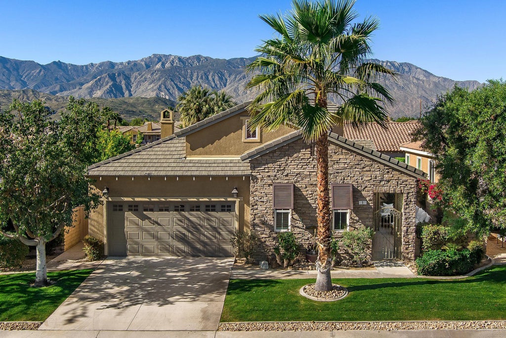 9 Shoreline Drive, Rancho Mirage