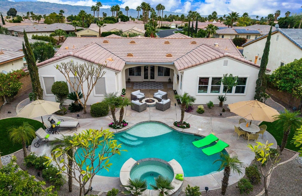 43309 Parkway Esplanade, La Quinta