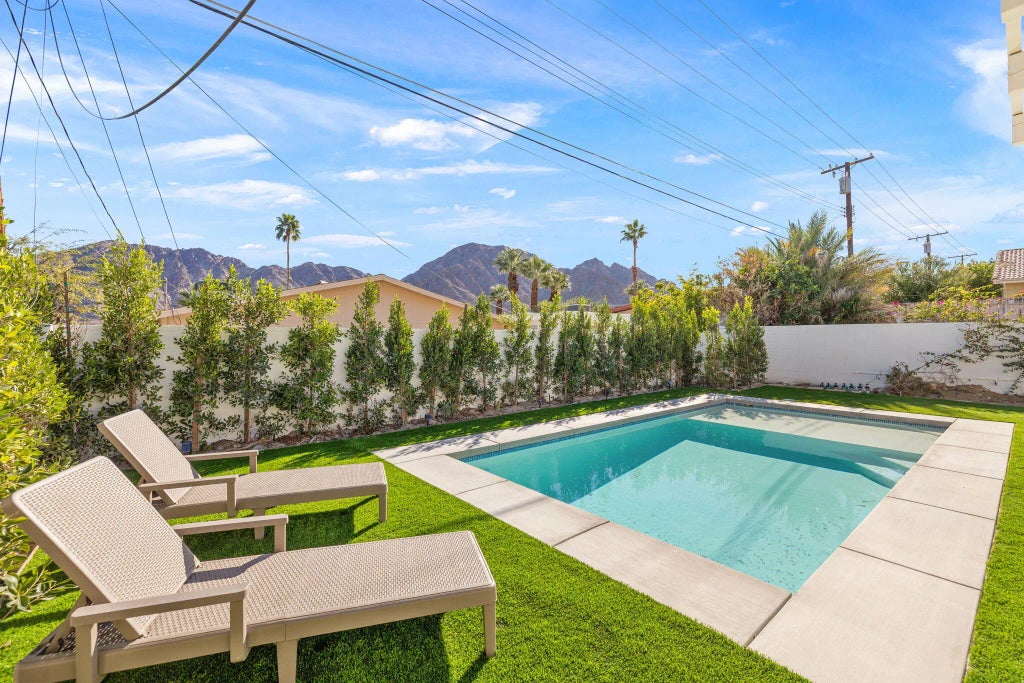 53770 Avenida Obregon, La Quinta