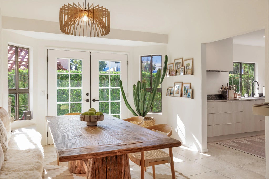 105 Avellino Circle, Palm Desert