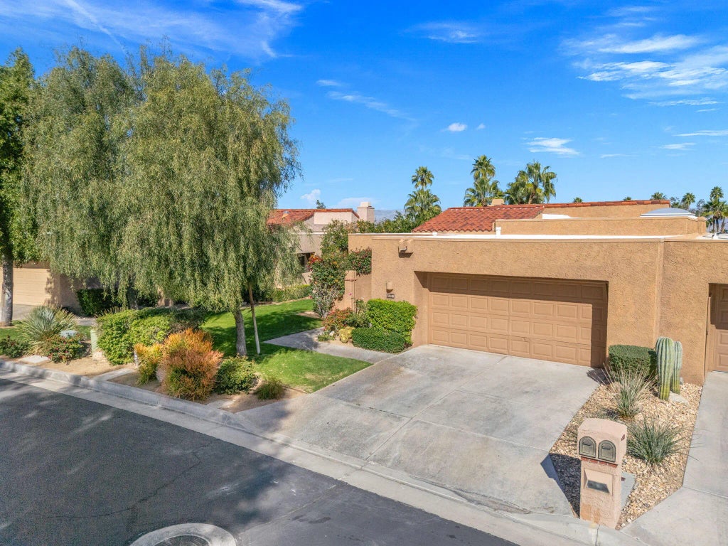 73148 Carrizo Circle, Palm Desert
