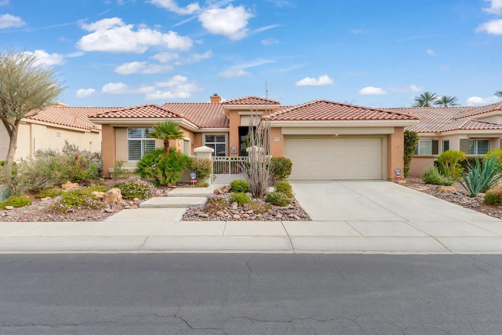 35734 Donny Circle, Palm Desert