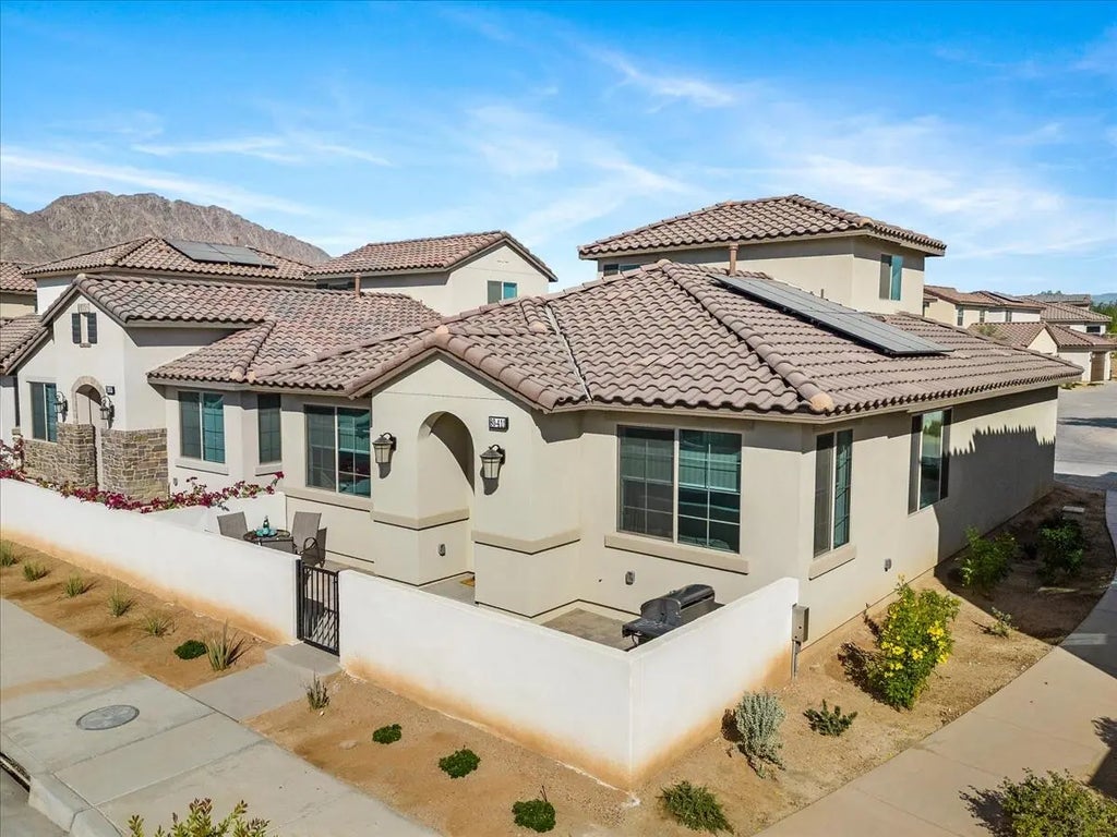 80411 Whisper Rock Way, La Quinta