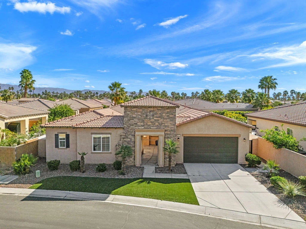 48144 Newport Bridge Place, Indio