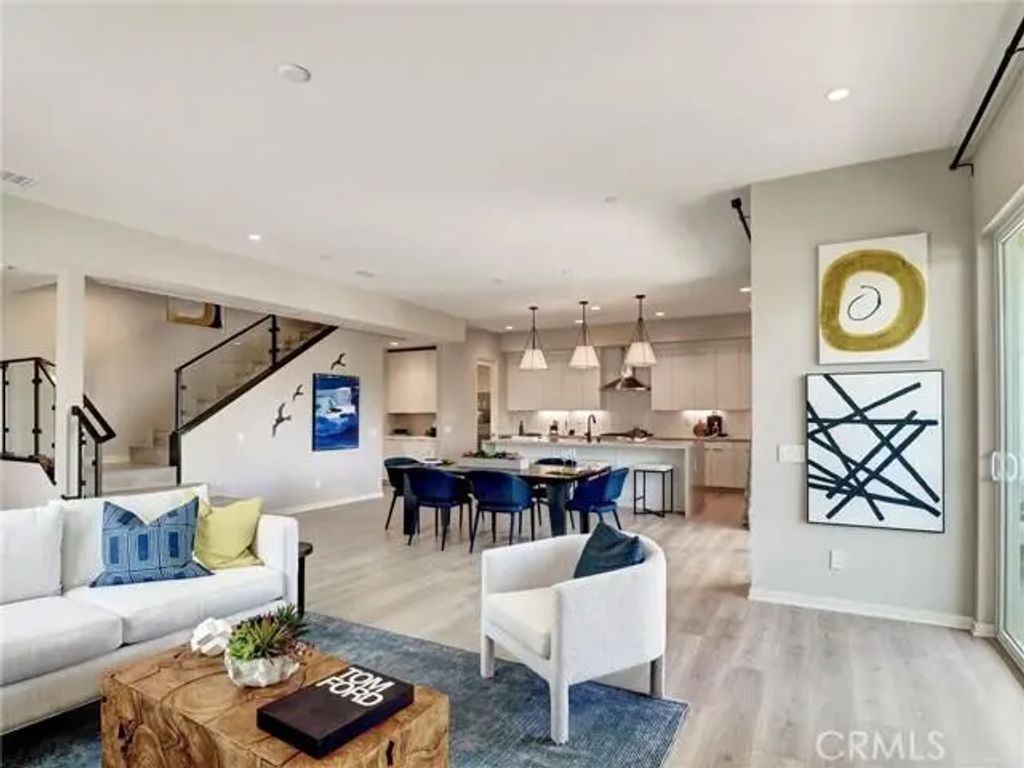 706 Obsidian Loop, Palm Springs