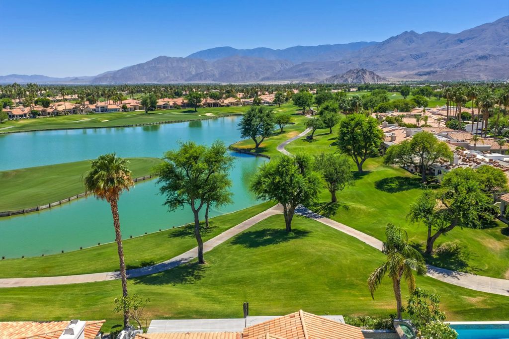 54027 Southern Hills, La Quinta