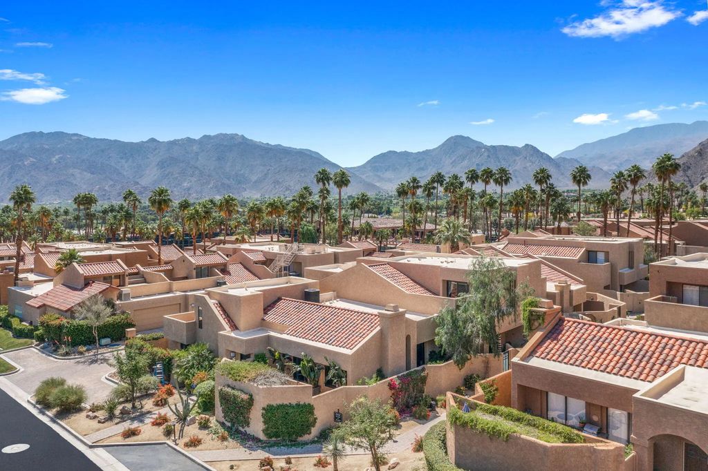 73421 Foxtail Lane, Palm Desert
