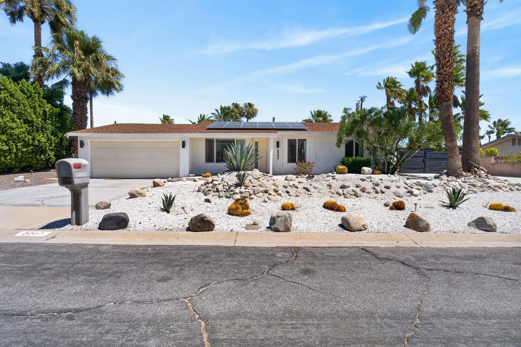2292 Bellamy Road E, Palm Springs