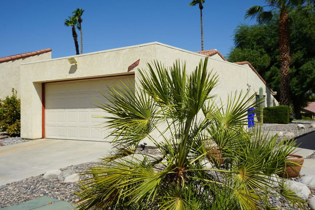 49272 Wayne Street, Indio