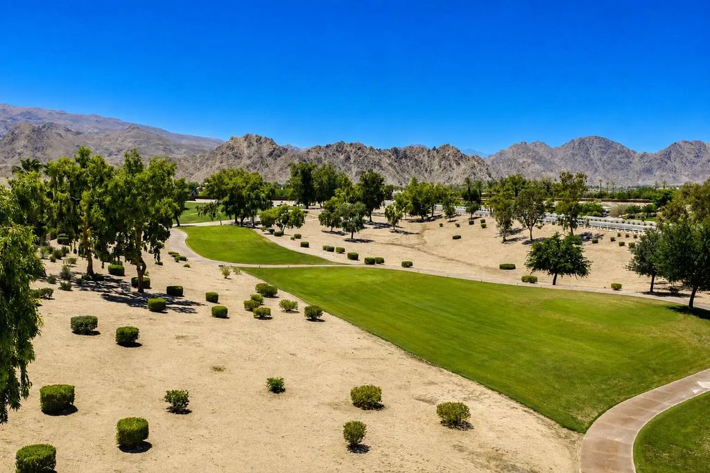 81206 Barrel Cactus Road, La Quinta