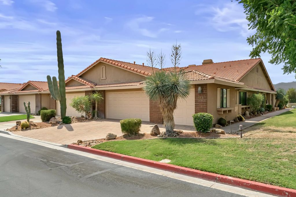 99 Conejo Circle, Palm Desert