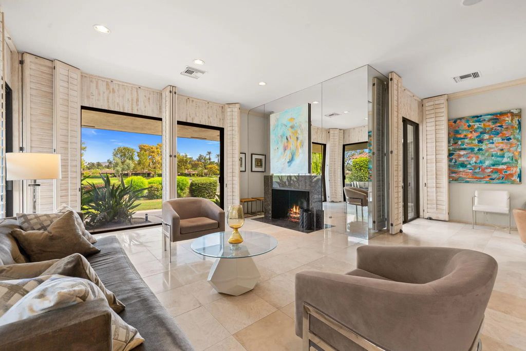 24 Columbia Drive, Rancho Mirage